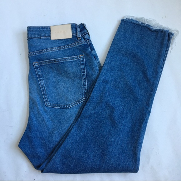 Everlane The Curvy Cheeky Jean Crop High Rise Raw Hem Blue Denim Jeans Size 29 - Picture 15 of 17